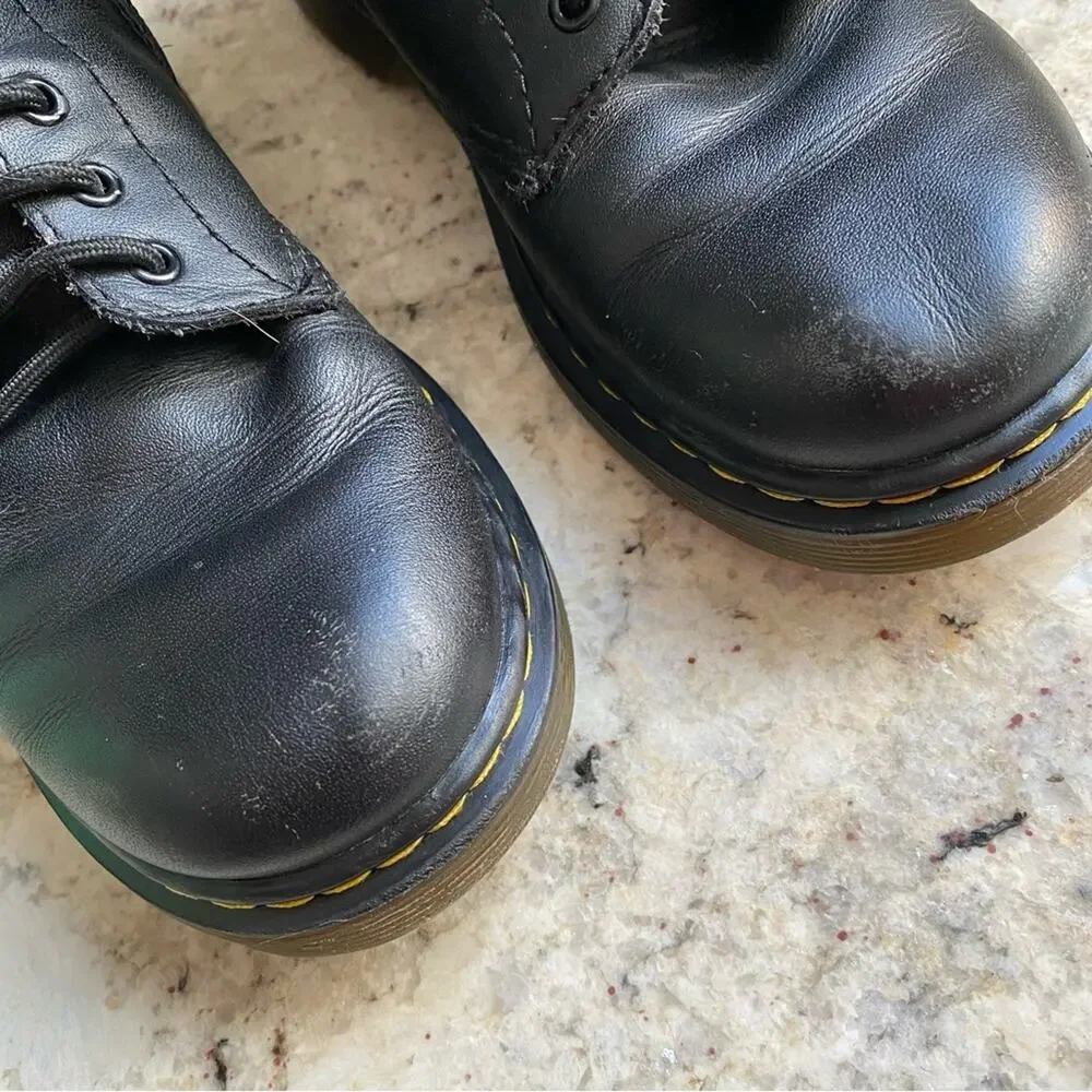 Doc Dr Martens Jr $85 1460 Softy T Leather Lace Up Boots (Zip Side) 2